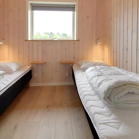 Feriehus Anuk - 2-3km From The Sea By Interhome *