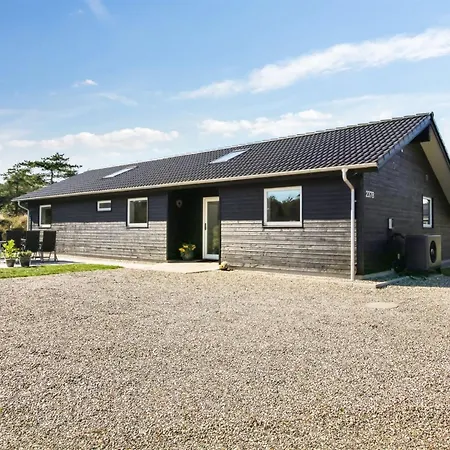 Feriehus Anuk - 2-3km From The Sea By Interhome